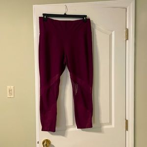 3/$25 Women’s Xersion leggings